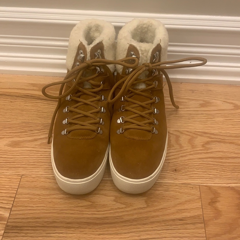 Marc Fisher Sneaker Boot,  Size Women’s 8.5